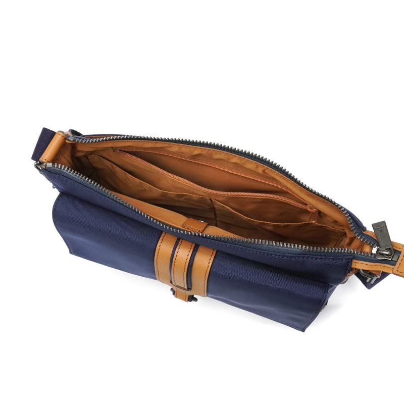 ランバン オン ブルー ショルダーバッグ メンズ レディース 斜めがけバッグ LANVIN en Bleu 斜め掛け おしゃれ 大人 上品 コンパクト 軽量 軽い 撥水 ブランド シンプル カジュアル 日本製 B5 ドロップ 588111