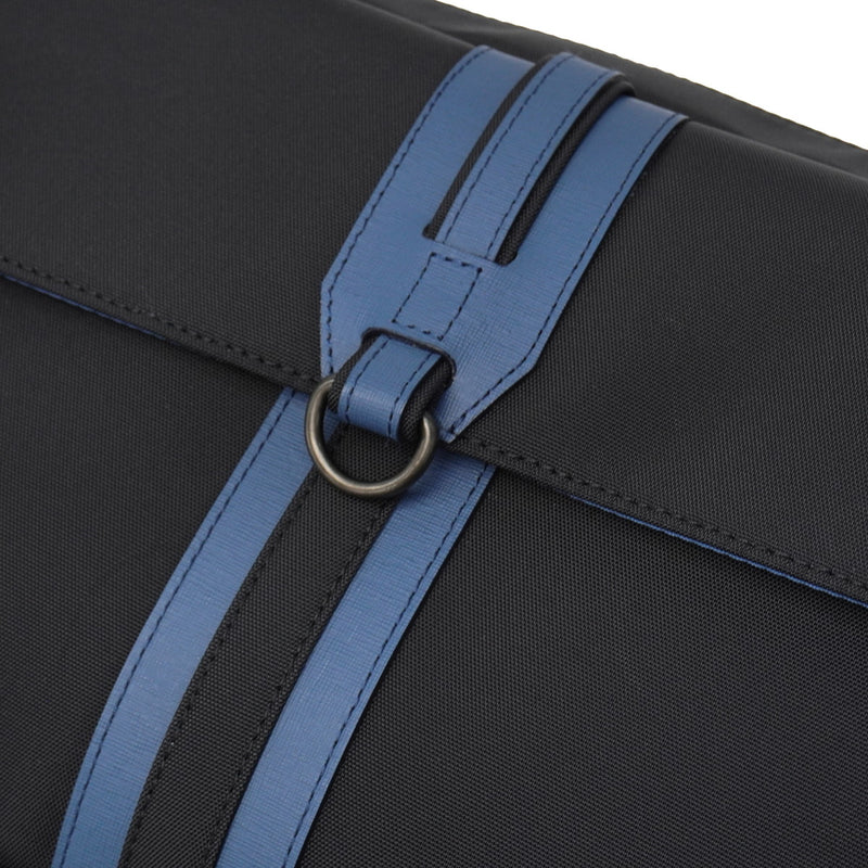 ランバン オン ブルー ショルダーバッグ メンズ レディース 斜めがけバッグ LANVIN en Bleu 斜め掛け おしゃれ 大人 上品 軽量 軽い 撥水 ブランド シンプル カジュアル 日本製 A4 ドロップ 588112