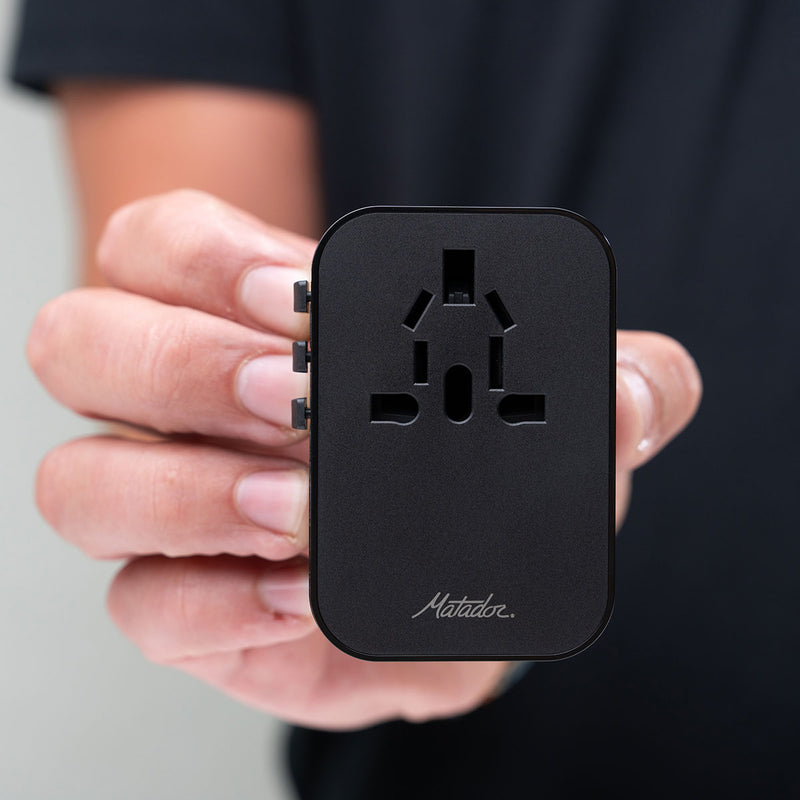 【日本正規品】 マタドール アダプター 急速充電 type C タイプC USB 2口 Matador 変換 USB-C PD35 ポート 同時 充電 給電 マルチカントリー対応 AC スマートチャージング 海外 グローバルトラベルアダプター