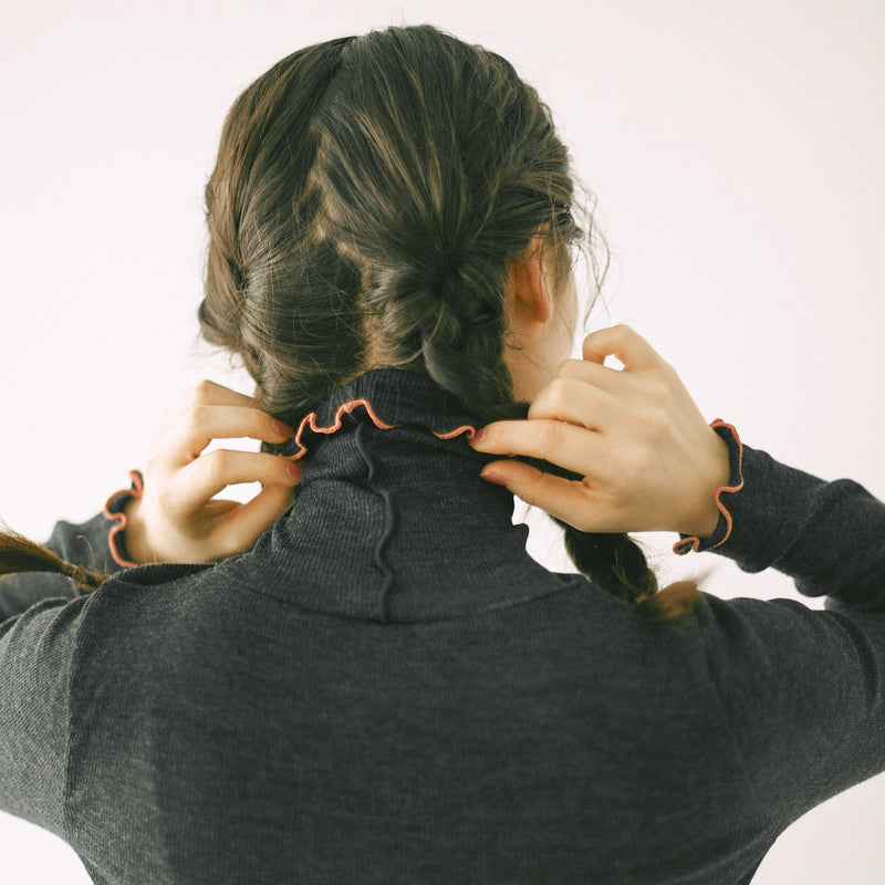 me. インナー レディース ミードット 長袖 おしゃれ 冬 秋冬 ハイネック タートル ウール メリノウール トップス 保湿 放湿 メロー リブ 重ね着 シンプル 日本製 merino washable wool タートルネック me-23309