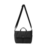 【正規取扱店】 マンハッタンパッセージ ショルダーバッグ メンズ レディース ブランド MANHATTAN PASSAGE ショルダー 小さめ バッグ B5 6L 斜めがけ 軽量 ミニショルダー 大人 撥水 エスト 3.1 フラップ 5707