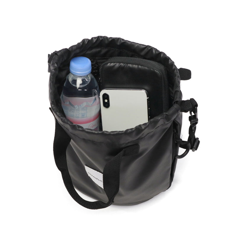 【正規品1年保証】 マキャベリック ショルダーバッグ メンズ レディース 斜めがけバッグ MAKAVELIC 斜め掛け ブランド 大人 2WAY 小さめ 巾着 巾着バッグ 撥水 おしゃれ RICO BLEST MID SHOULDER BAG 3125-10506