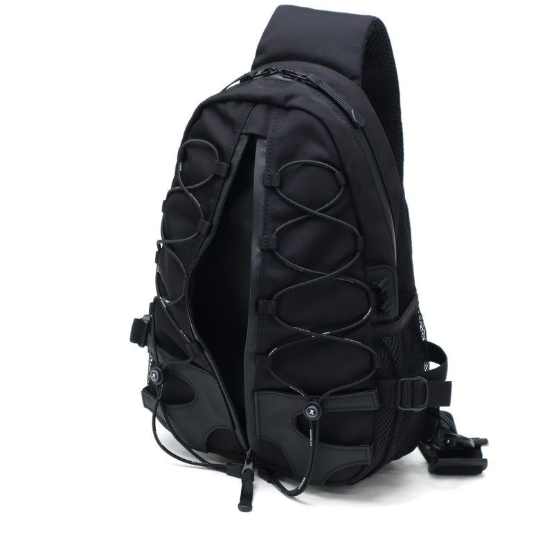 【正規品1年保証】 マキャベリック ボディバッグ メンズ レディース 軽量 MAKAVELIC ブランド かっこいい カジュアル 斜めがけ ショルダー バッグ 撥水 防水 黒 A5 SQUAD COCOON 5 BODY BAG 3125-10305