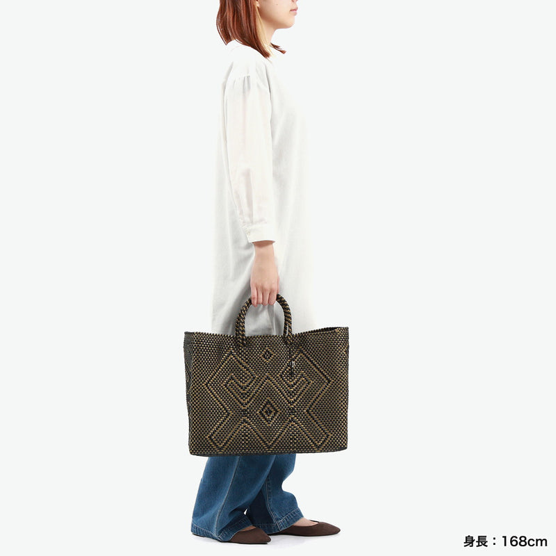 OJO DE MEX トートバッグ レディース  オホ デ メックス トート バッグ かごバッグ カゴバッグ 籠バッグ 軽量 軽い ブランド 大きめ B4 B4サイズ 春 夏 キューブ キューブ型 手編み チャーム付き Plastico Cago Tote Grande