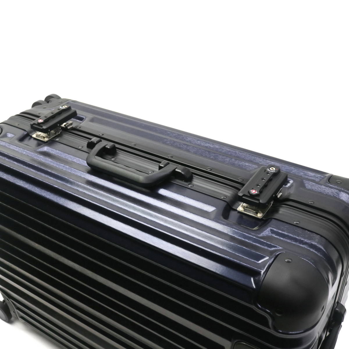 RICARDO リカルド Aileronault 24-inch Spinner Suitcase スーツケース 58L A-24-P –  GALLERIA Bag&Luggage