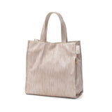ルートート トートバッグ レディース ROOTOTE ブランド 軽量 軽い 上品 シンプル カジュアル きれいめ おしゃれ 手持ち 普段使い デイリー スクエア 底板 箱マチ サブバッグ A5 LT.スクエア.クラシック-C 1051