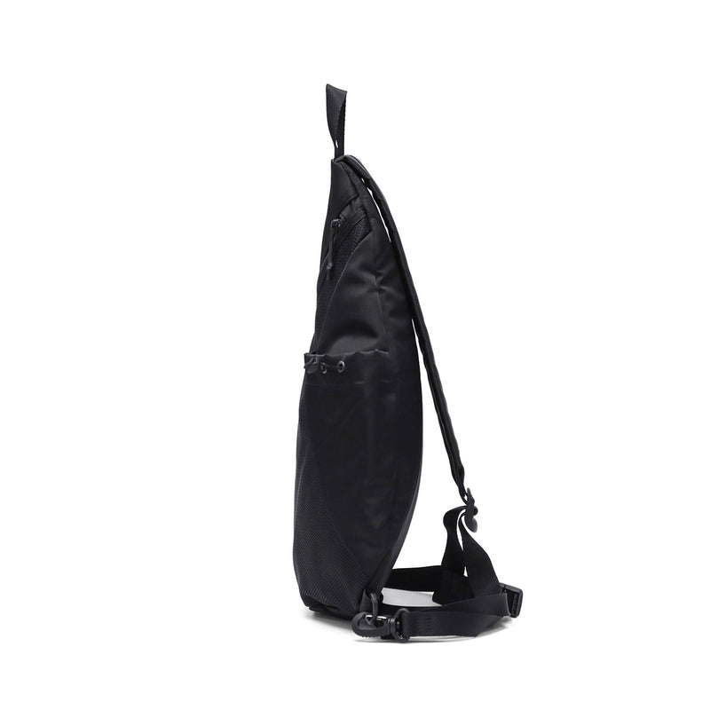 SLOW ボディバッグ メンズ レディース 大きめ スロウ バッグ ブランド ナイロン 斜めがけバッグ 大人 軽量 軽い トライアングル 三角 ショルダーバッグ 弱撥水 おしゃれ B5 Nylon Triangle Shoulder Bag 858S63R