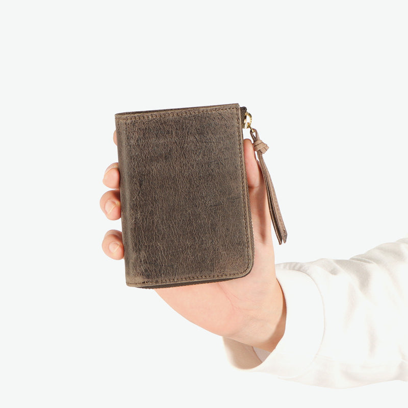 SLOW 二つ折り財布 メンズ レディース ブランド box型小銭入れ スロウ 財布 L字ファスナー ジップ 本革 小銭入れあり 軽量 軽い レザー クーズー革 日本製 kudu Lzip short wallet 333S82I