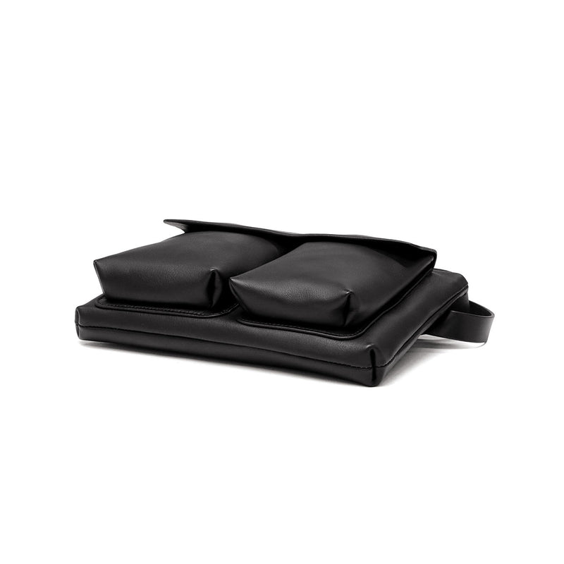 SLOW ボディバッグ メンズ レディース スロウ バッグ 本革 革 レザー ブランド 小さめ コンパクト スモール 軽量 斜めがけ ショルダー かっこいい おしゃれ シンプル 横型 日本製 A5 Cb Helmet Body Bag 858S73R