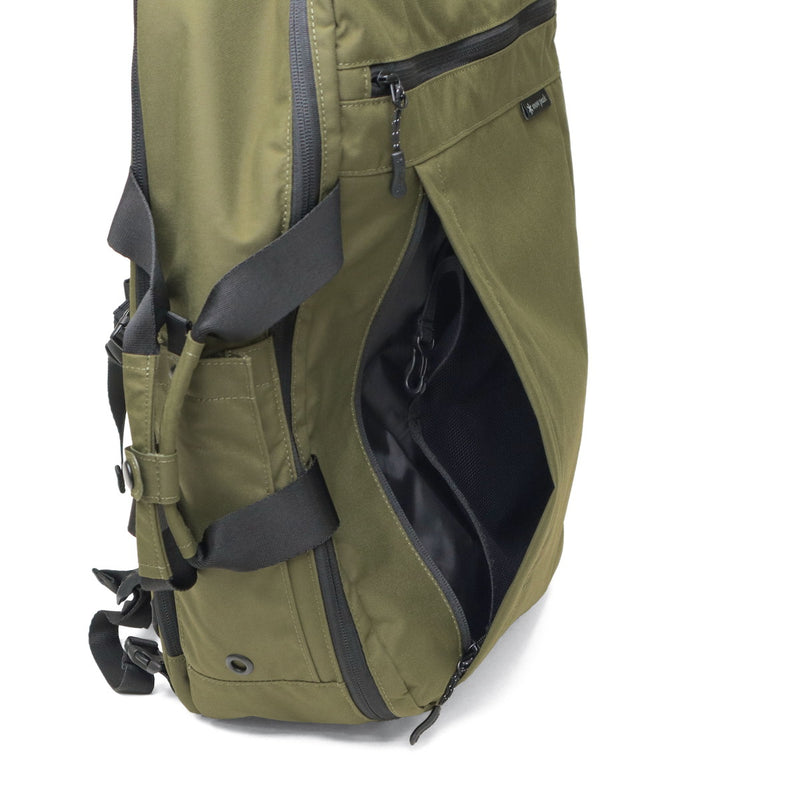 Snow Peak Business Bag Men's Backpack Large Capacity Lightweight Snow Peak Business Brand B4 PC 16inch 28L Crossbody Carrying Handheld Water Repellent Briefcase Simple Everyday Use 3Way Business Bag AC-25SU401