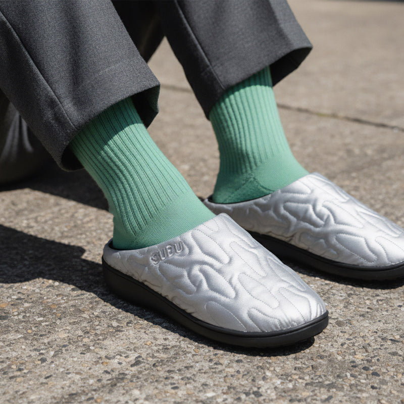 【正規取扱店】 SUBU サンダル メンズ レディース 冬 スブ ブラック 冬用 秋冬 サンダル ブランド おしゃれ オフィス あったか 暖かい 外履き 室内 ルームシューズ 起毛 スリッパ スリッポン ORIGINALS OUTLINE SB013