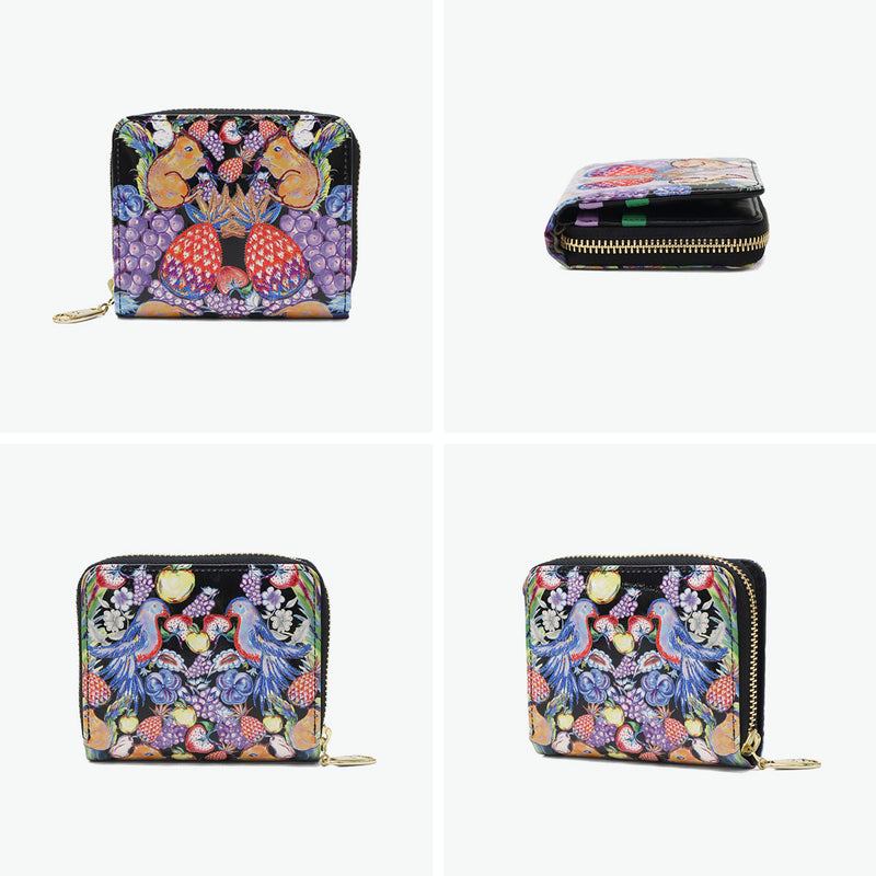 ツモリチサト 二つ折り財布 レディース ブランド 本革 tsumori chisato CARRY 財布 可愛い 小銭入れあり 女性 おしゃれ コンパクト プリント 刺繍 エナメルレザー 羊革 日本製 tcアニマル 折り財布 57936