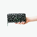 ツモリチサト 財布 長財布 レディース ブランド tsumori chisato CARRY かわいい ラウンドファスナー グリッター 女性 おしゃれ 本革 レザー 日本製 エナメル 花柄 グリッターフラワー ラウンド長財布 57859