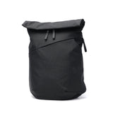 [真正的日本產品]男女學校的North Face Back Pack Pack north Face輕巧的小型成人時尚品牌休閒16L PC A4筆記本電腦Pyrenees背包NM82506