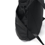 [真正的日本產品]男女學校的North Face Back Pack Pack north Face輕巧的小型成人時尚品牌休閒16L PC A4筆記本電腦Pyrenees背包NM82506