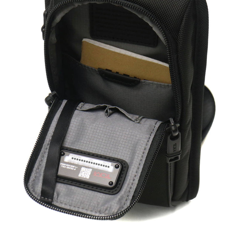 【正規品5年保証】 トゥミ ボディバッグ メンズ  TUMI 小さめ ブランド ワンショルダーバッグ 斜めがけバッグ 肩掛け 縦型 スリム 小型 カジュアル ナイロン かっこいい おしゃれ Alpha 3 コンパクト・スリング 02603585