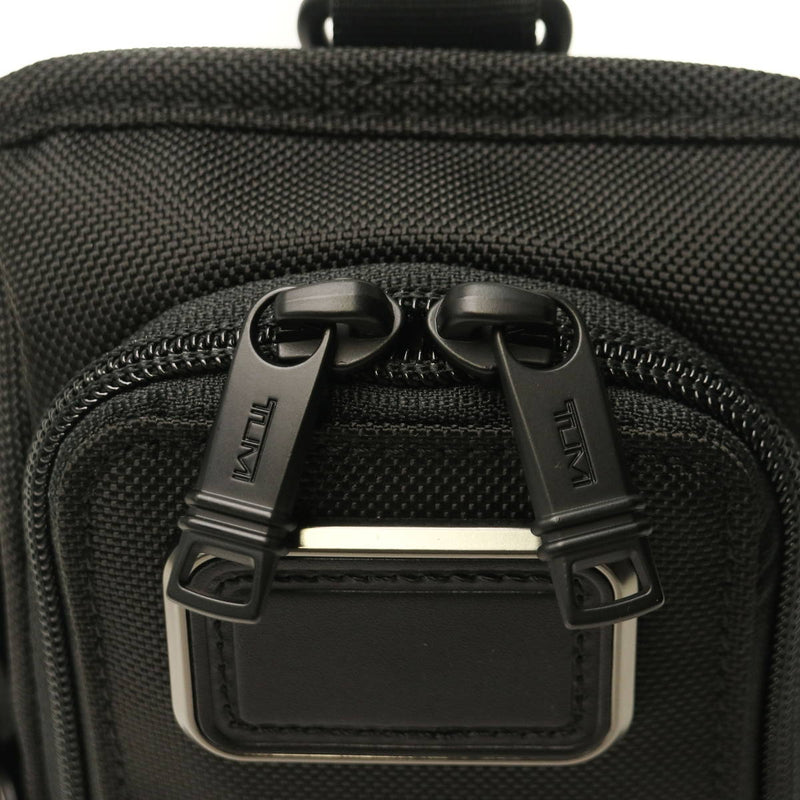 【正規品5年保証】 トゥミ ボディバッグ メンズ  TUMI 小さめ ブランド ワンショルダーバッグ 斜めがけバッグ 肩掛け 縦型 スリム 小型 カジュアル ナイロン かっこいい おしゃれ Alpha 3 コンパクト・スリング 02603585