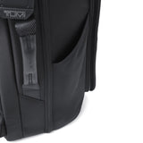 【正規品5年保証】 トゥミ リュック メンズ 大容量 通勤 TUMI バックパック 出張 旅行 ビジネス PC収納 デイパック 耐久性 トラベル ナイロン A3 17inch Alpha Bravo 「デトリック」バックパック 0232832