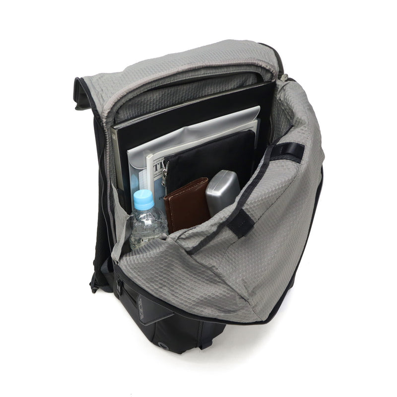 【正規品5年保証】 トゥミ リュック メンズ レディース 大容量 リュックサック 黒 TUMI バックパック おしゃれ カジュアル ブランド 通勤 2層 Alpha Bravo 「サーヴェイランス」フラップ・バックパック 0232841