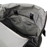 【正規品5年保証】 トゥミ リュック メンズ レディース 大容量 リュックサック 黒 TUMI バックパック おしゃれ カジュアル ブランド 通勤 2層 Alpha Bravo 「サーヴェイランス」フラップ・バックパック 0232841