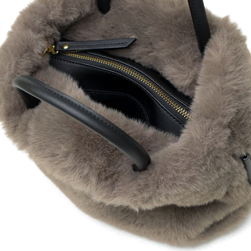 【正規品】 ヴィオラドーロ トートバッグ レディース ふわふわ バッグ VIOLAd'ORO ブランド 大人 女性 おしゃれ 2WAY ショルダー ハンドル 軽量 小さめ A5 ELMO レッキスラビット調エコファー 2WAYトート V-8763