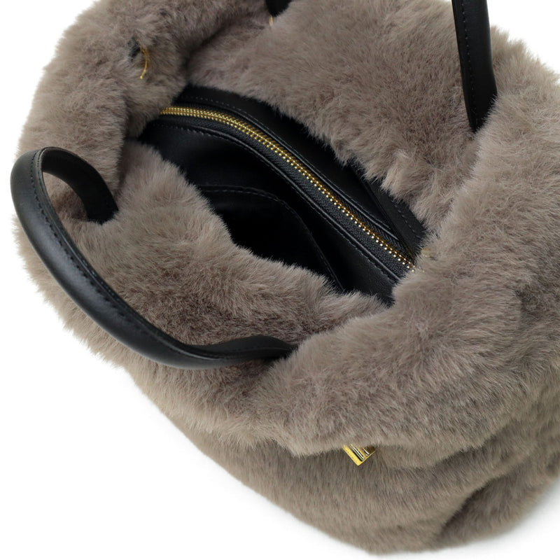 【正規品】 ヴィオラドーロ トートバッグ レディース ふわふわ バッグ VIOLAd'ORO ブランド 大人 女性 おしゃれ 2WAY ショルダー ハンドル 軽量 小さめ A5 ELMO レッキスラビット調エコファー 2WAYトート V-8763