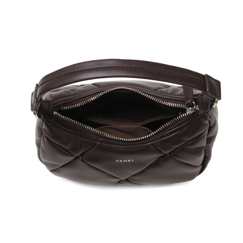 ヤーキ ハンドバッグ レディース 小さめ YAHKI バッグ 軽量 軽い ブランド コンパクト ミニ 上品 大人 おしゃれ かわいい シンプル キルティング ハーフムーン フェイクレザー FAKE LEATHER HAND BAG YH-745