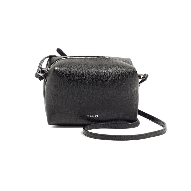 ヤーキ ショルダーバッグ レディース 軽量 YAHKI バッグ 小さめ コンパクト ミニ 斜めがけ 大人 上品 ブランド ショルダー クロスボディ レザー 革 おしゃれ シンプル SHRINK SOFT W FACE CROSSBODY BAG YH-751