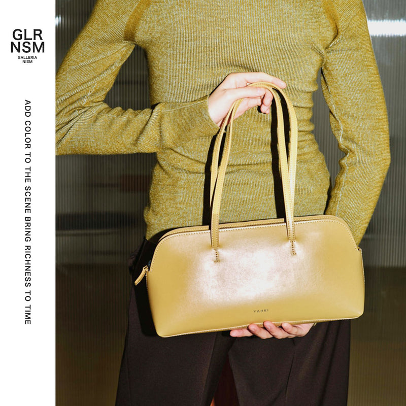 ヤーキ ハンドバッグ レディース YAHKI バッグ 軽量 小さめ コンパクト 革 レザー 肩掛け 手持ち ブランド 大人 上品 おしゃれ かわいい シンプル ボストン型 横長 横型 SOFT W FACE SHOULDER BAG YH-752