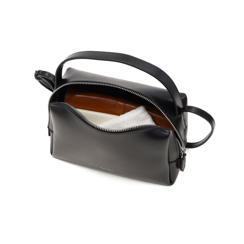 ヤーキ ショルダーバッグ レディース 斜めがけ YAHKI バッグ 軽量 小さめ コンパクト ミニ ブランド 大人 ショルダー 手持ち クロスボディ 革 レザー おしゃれ シンプル 2WAY SOFT W FACE CROSSBODY BAG YH-753