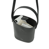 ヤーキ ショルダーバッグ レディース ブランド 小さめ ミニ 軽量 YAHKI バッグ クロス ボディー 斜めがけ 大人 ショルダー コンパクト 合皮 おしゃれ シンプル バケツ型 バケツ 2WAY FAKE CROSSBODY BAG YH-770