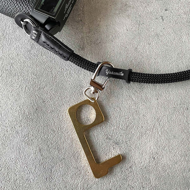 【正規取扱店】 ヨセミテストラップ カメラストラップ 斜めがけ おしゃれ 一眼レフ YOSEMITE STRAP ロープ コード 紐 カメラ ストラップ 落下防止 首掛け レザー 革 丈夫 シンプル 日本製 CAMERA 126cm