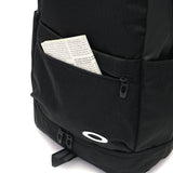 奥克利的背包OAKLEY必要的背包M2.0必要的背包方的背包男子的妇女企业的通勤业务的休闲办公室休闲企业颜色的鞋子存储的电脑存储921384JP