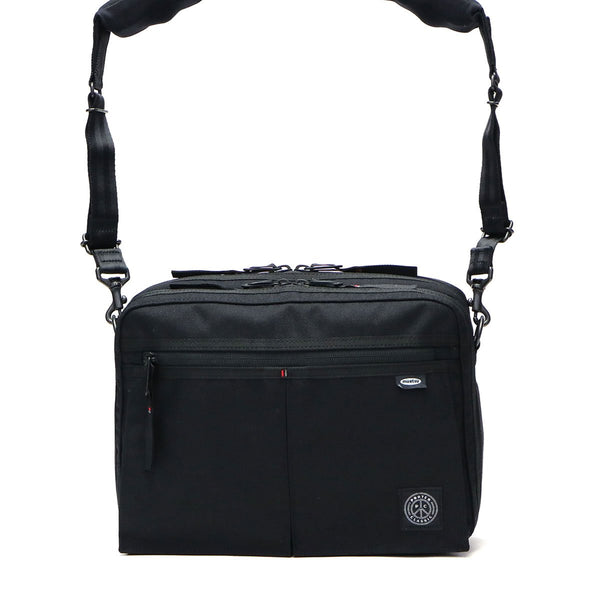 Porter klasik bahu beg Porter Klasik muatsu NEWTON BAHU TAS bahu serong adalah padat 2 lapisan lelaki wanita, yang dibuat di Jepun, PC-050-955