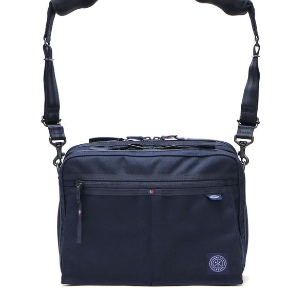 Porter klasik bahu beg Porter Klasik muatsu NEWTON BAHU TAS bahu serong adalah padat 2 lapisan lelaki wanita, yang dibuat di Jepun, PC-050-955